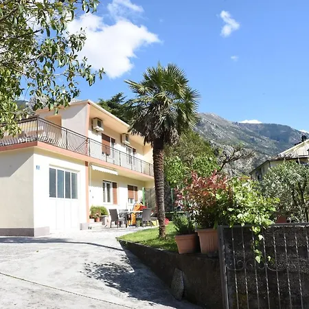 Apartmani F&M Kotor Dış mekan fotoğraf